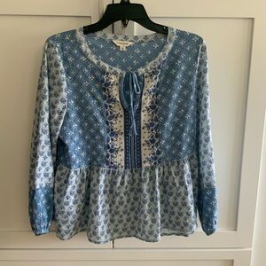 Lucky Brand Blue Floral Peasant Blouse